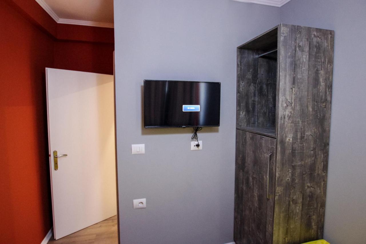 Novs Apartment 1 Gjirokastra Kültér fotó
